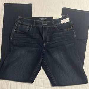 Maurices women slim boot cut jeans size 12 Long. Brand new!